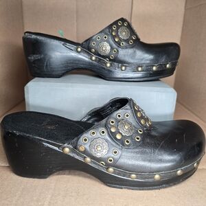 Vintage/Y2K White Mountain Calypso Metal Studded Leather Clogs- Womens 8- Black